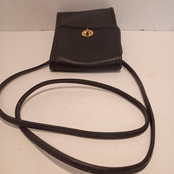 1995 COACH Scooter Bag Black Leather Compact Crossbody Swivel Clasp K5D 9893 - Picture 8 of 15